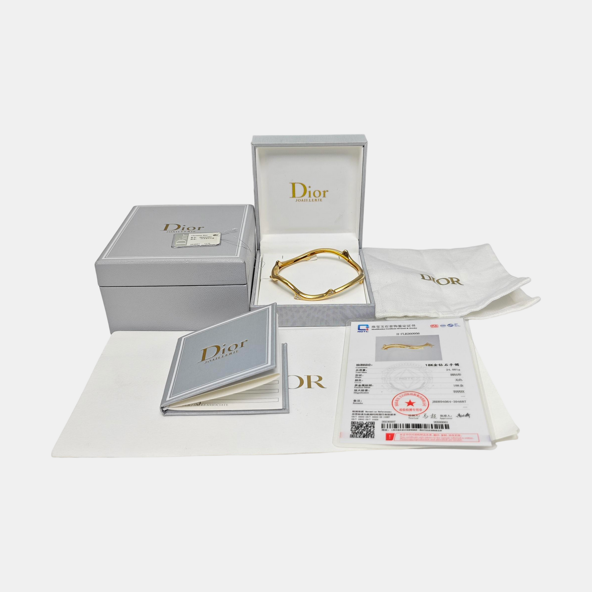 Bois De Rose 18k Gold Bangle