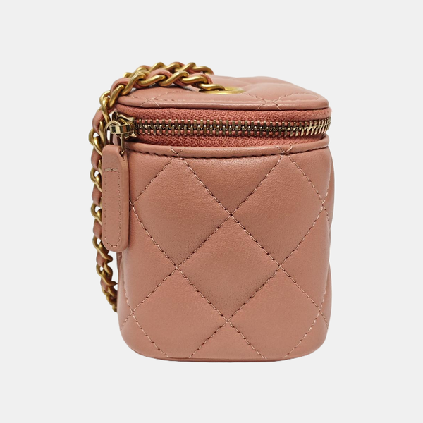 Authenticated pre-owned  VANITY CASE Quilted Lambskin Pink - Crossbody Bag at Looply