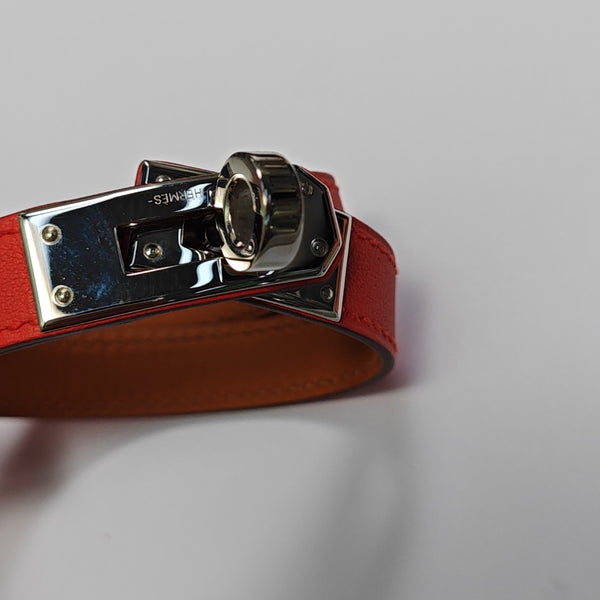 Kelly Metal Red Bangle