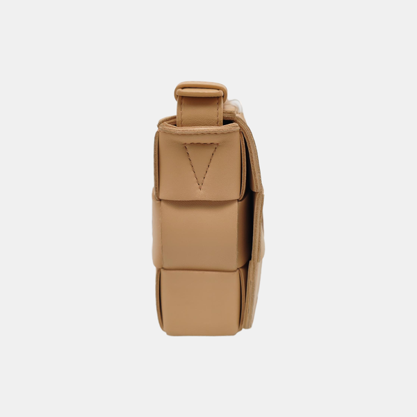 Cassette Medium Lambskin Beige
