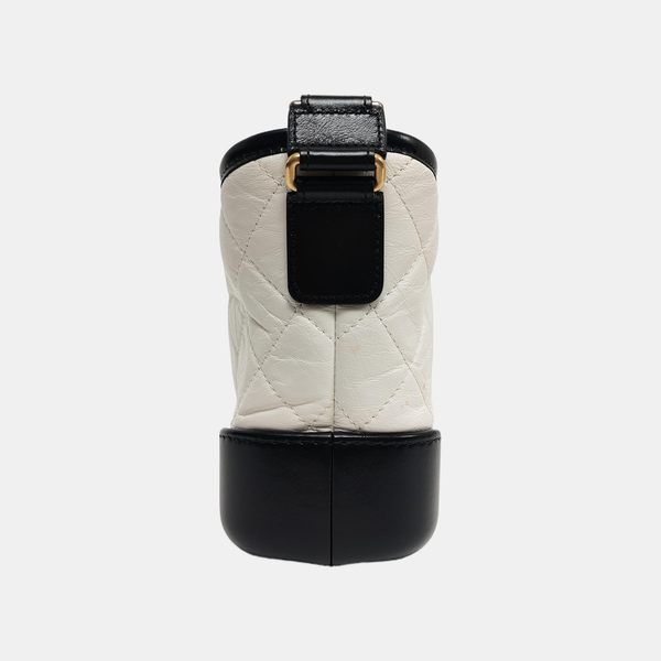 Authenticated pre-owned  GABRIELLE Small Chevron, Quilted Calfskin White - Shoulder Bag at Looply