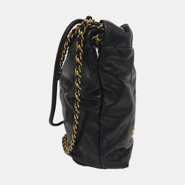 CHANEL 22 Mini Quilted Calfskin Black