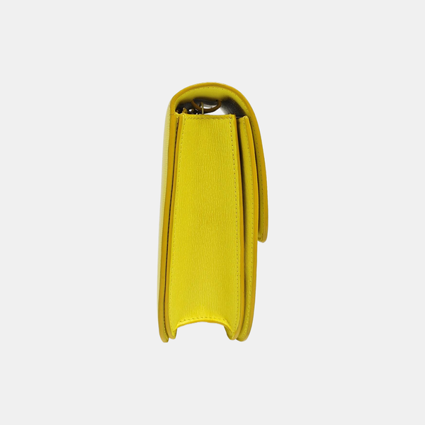 CLASSIC BOX Calfskin Yellow
