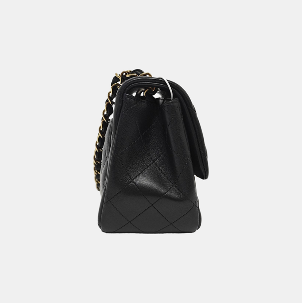 CLASSIC FLAP Mini Quilted Lambskin Black