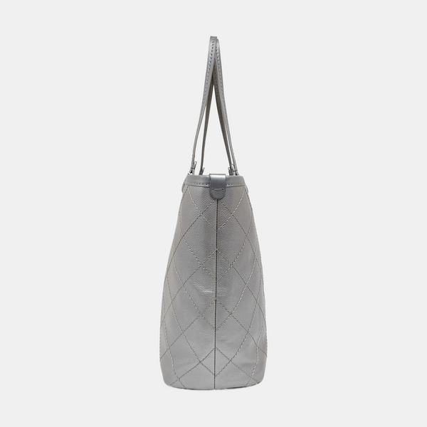SHOPPING FEVER TOTE Quilted Grained Calfskin Silver