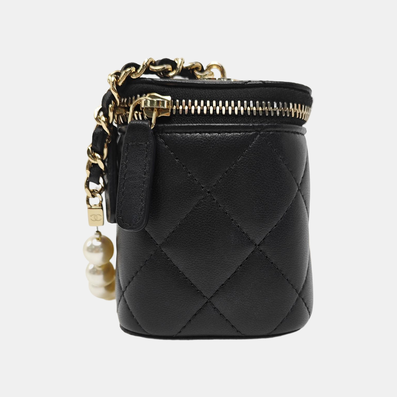 VANITY CASE Small Quilted Lambskin Black