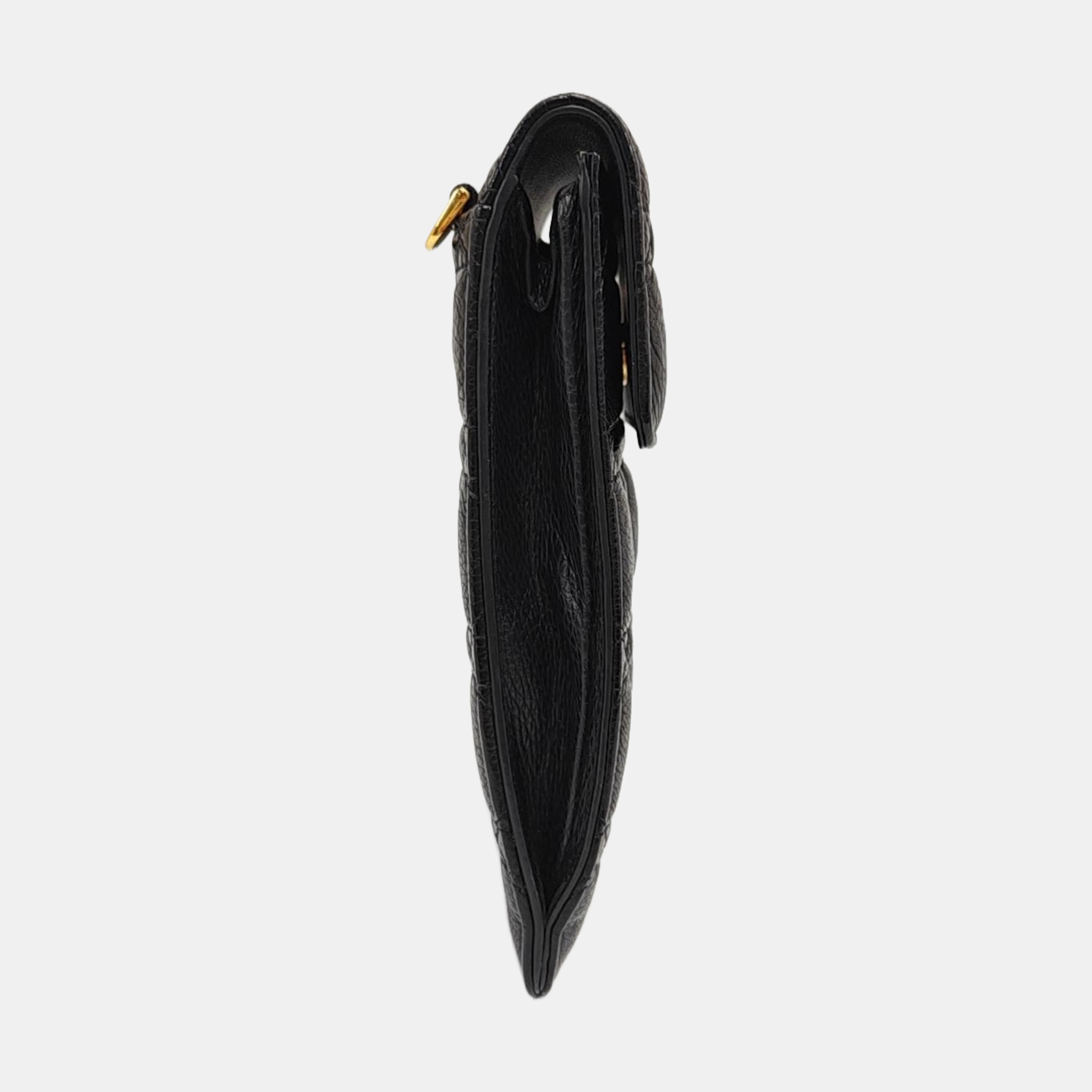 Authenticated pre-owned  Dior Caro Quilted Calfskin Black - Shoulder Bag at Looply