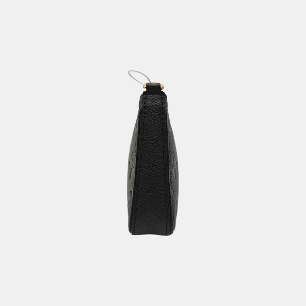 EASY POUCH ON STRAP Monogram Calfskin Black