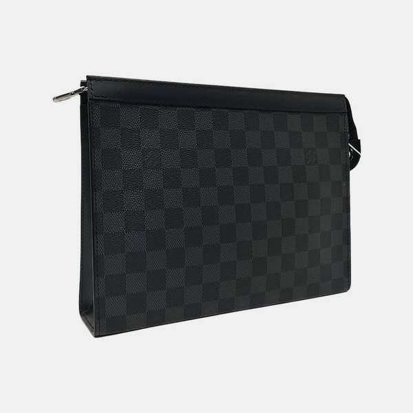 Pochette Voyag MM Damier Graphite Coated Canvas Gray