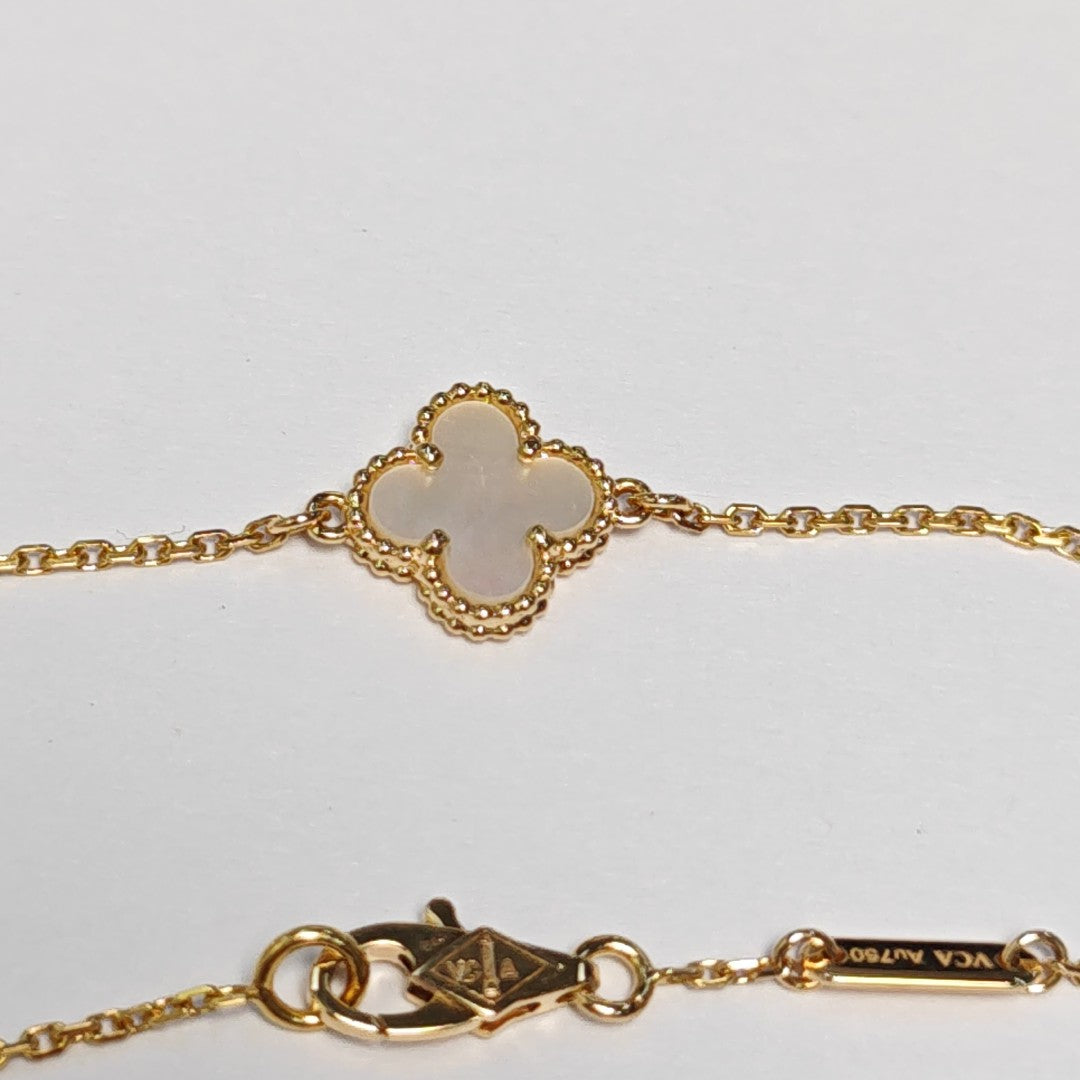 Sweet Alhambra 18k Gold Bracelet