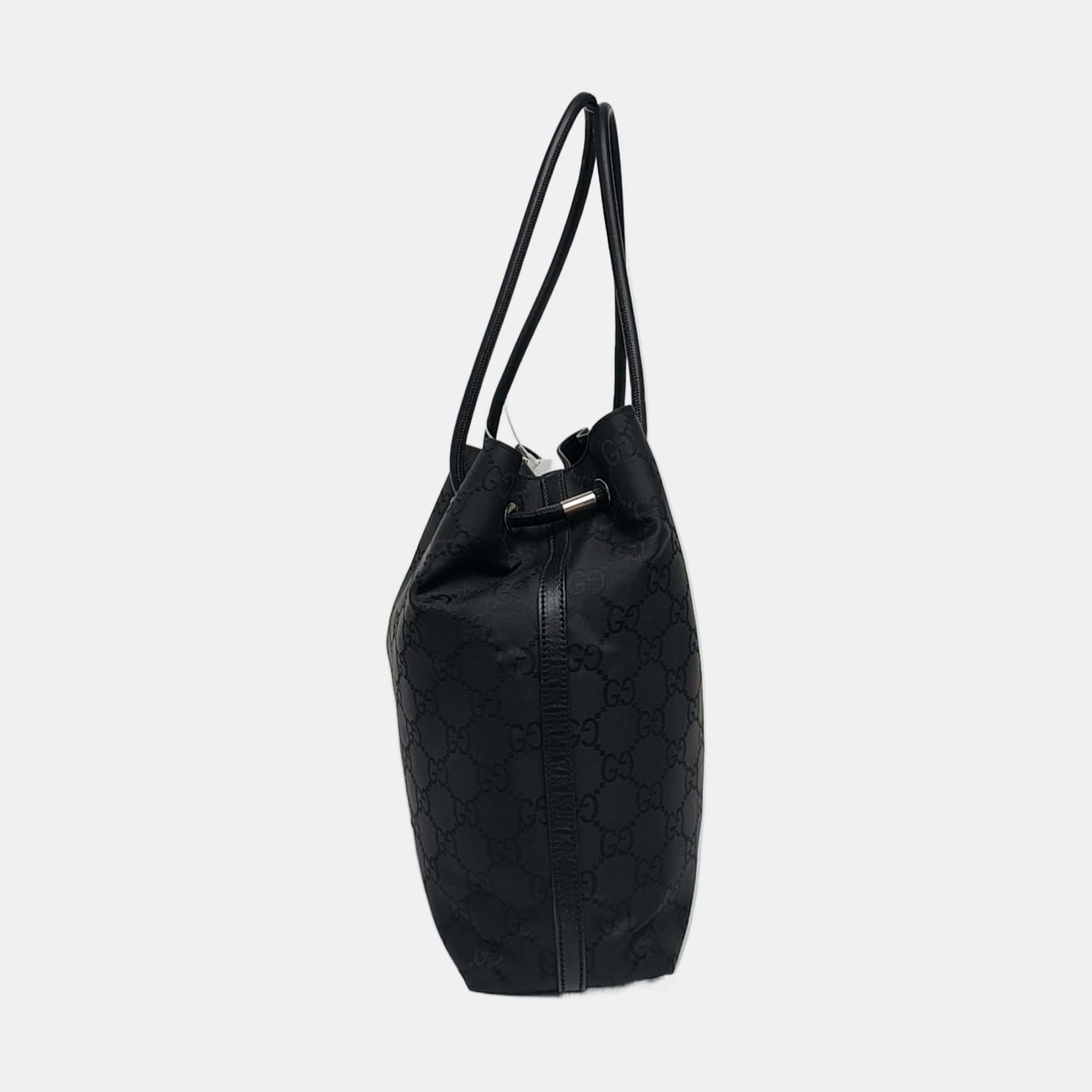 Monogram Canvas Black