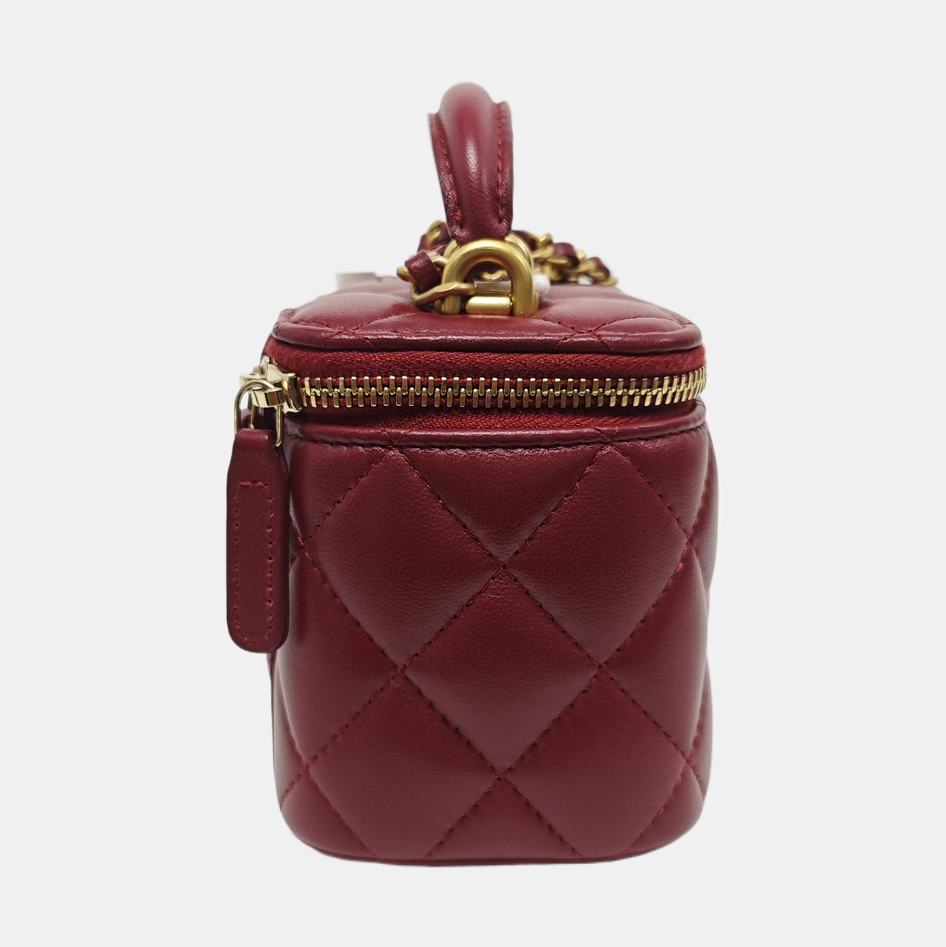 VANITY CASE Mini Quilted Lambskin Red