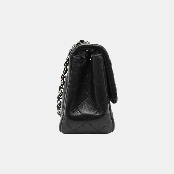 CLASSIC FLAP Mini Quilted Lambskin Black