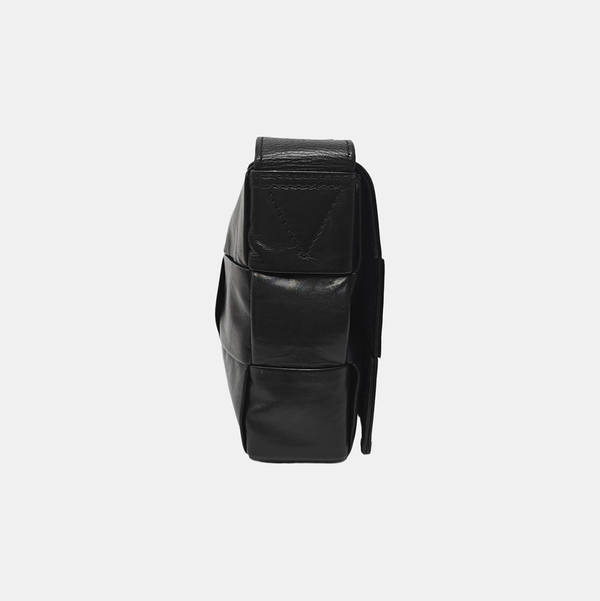 Cassette Medium Calfskin Black