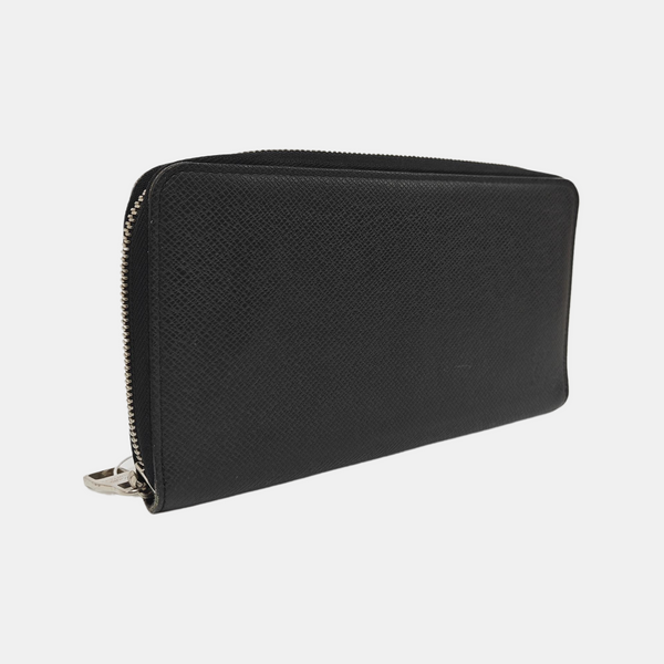 ZIPPY Calfskin Black Wallet