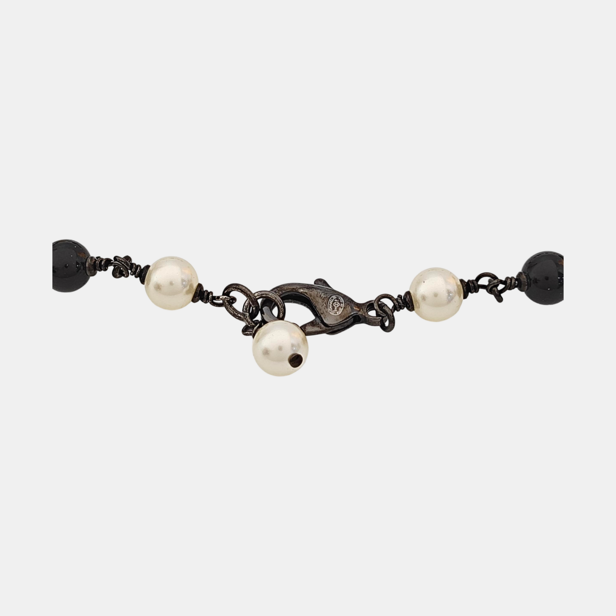 Metal Black Necklace