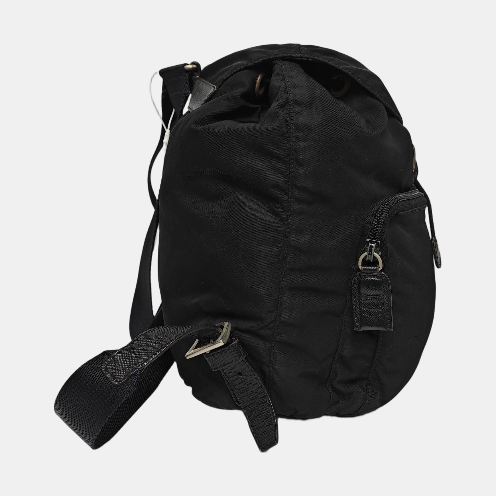 Vela Nylon Black