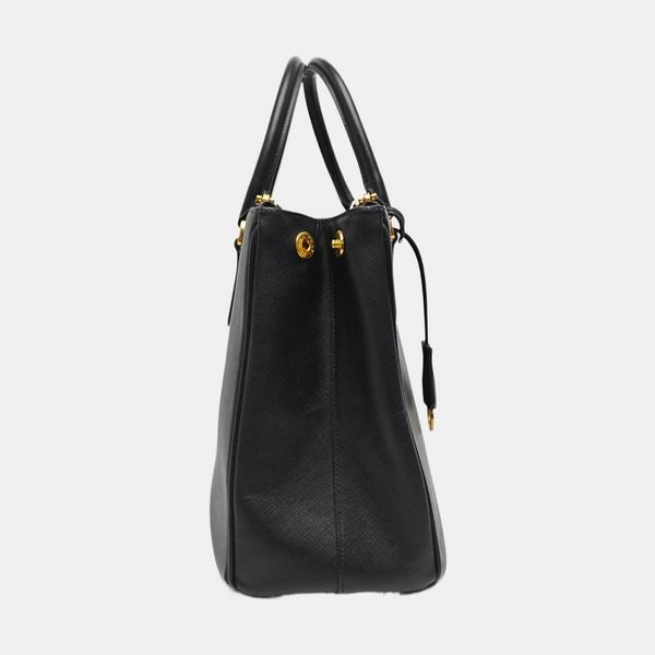 Galleria Medium Saffiano Calfskin Black
