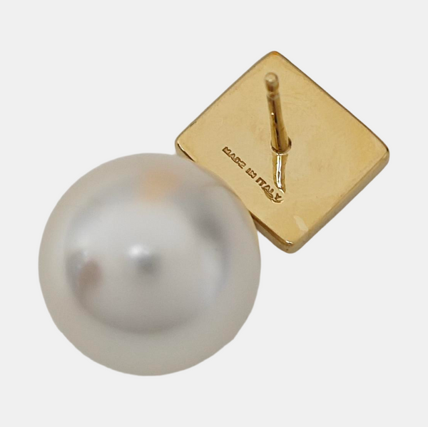 Metal Gold Stud Earrings