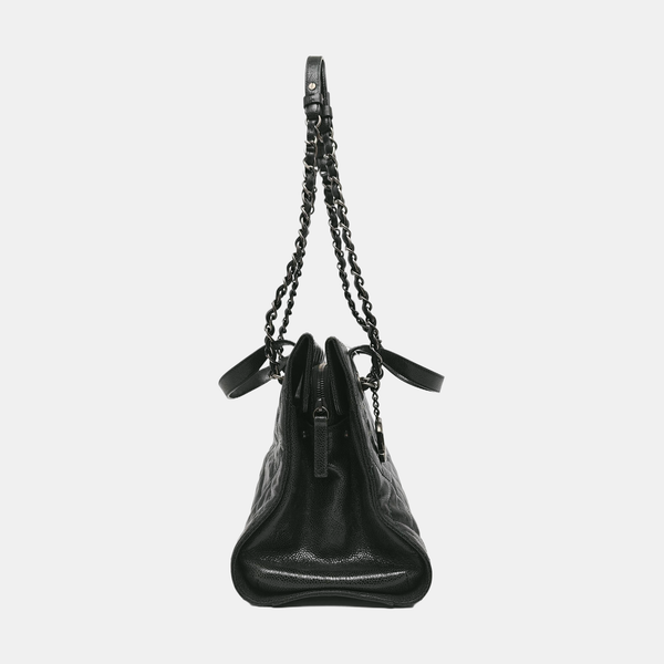 Quilted Grained Calfskin Shoulder Bag Green