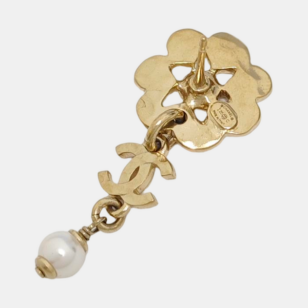 Pendientes de oro de metal