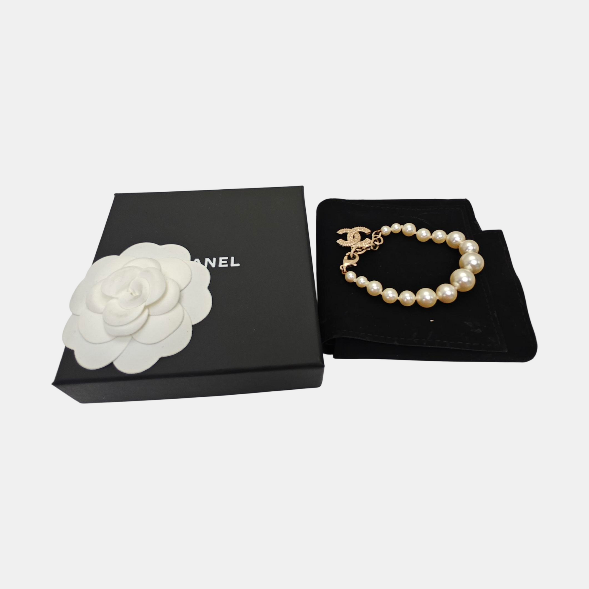 Metal White Bracelet