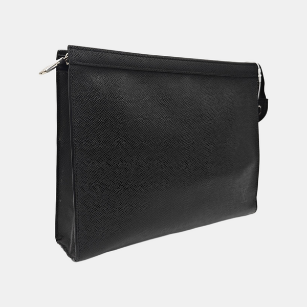 Pochette Voyag MM Calfskin Black