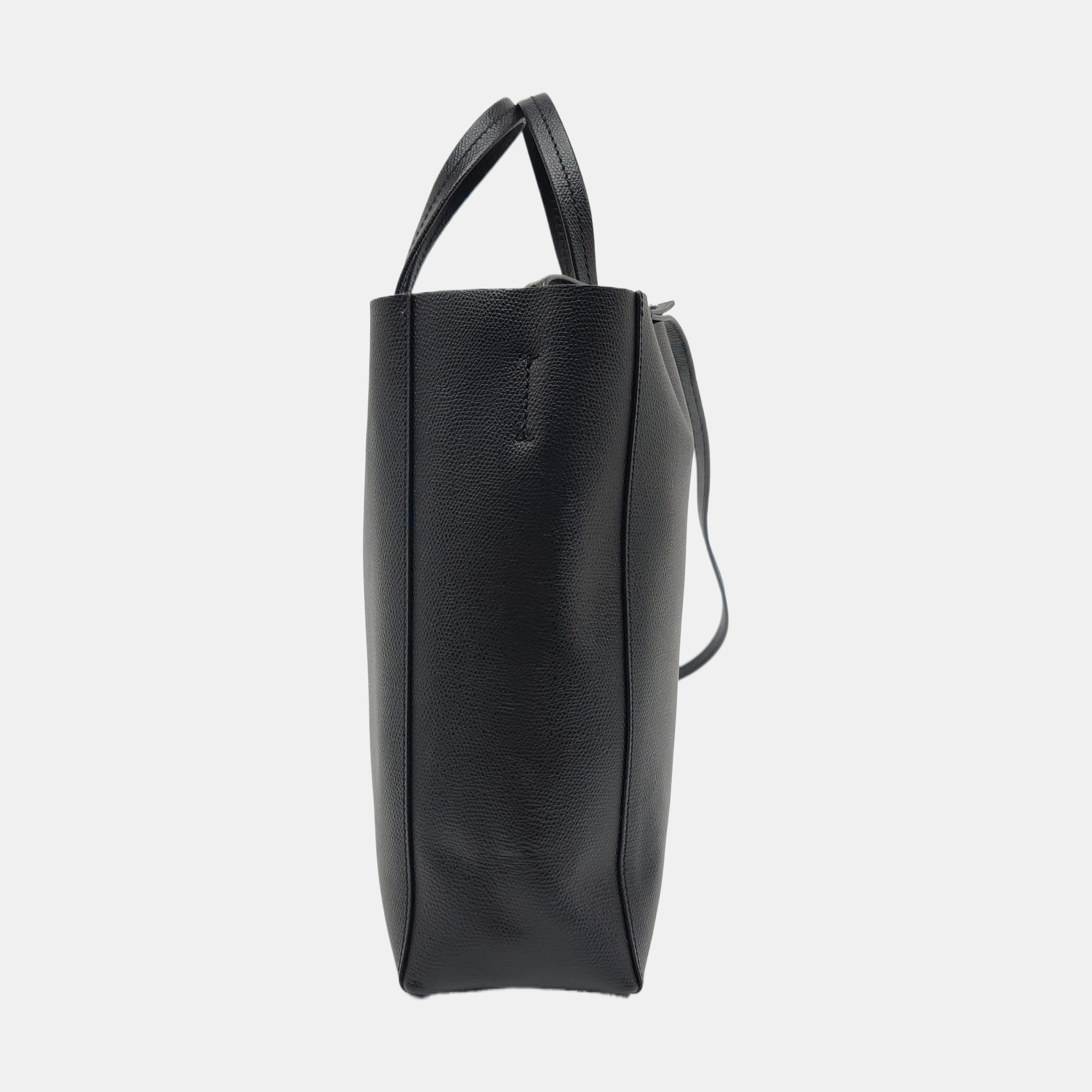 Authenticated pre-owned  VERTICAL CABAS Small Calfskin Black - Tote Bag at Looply