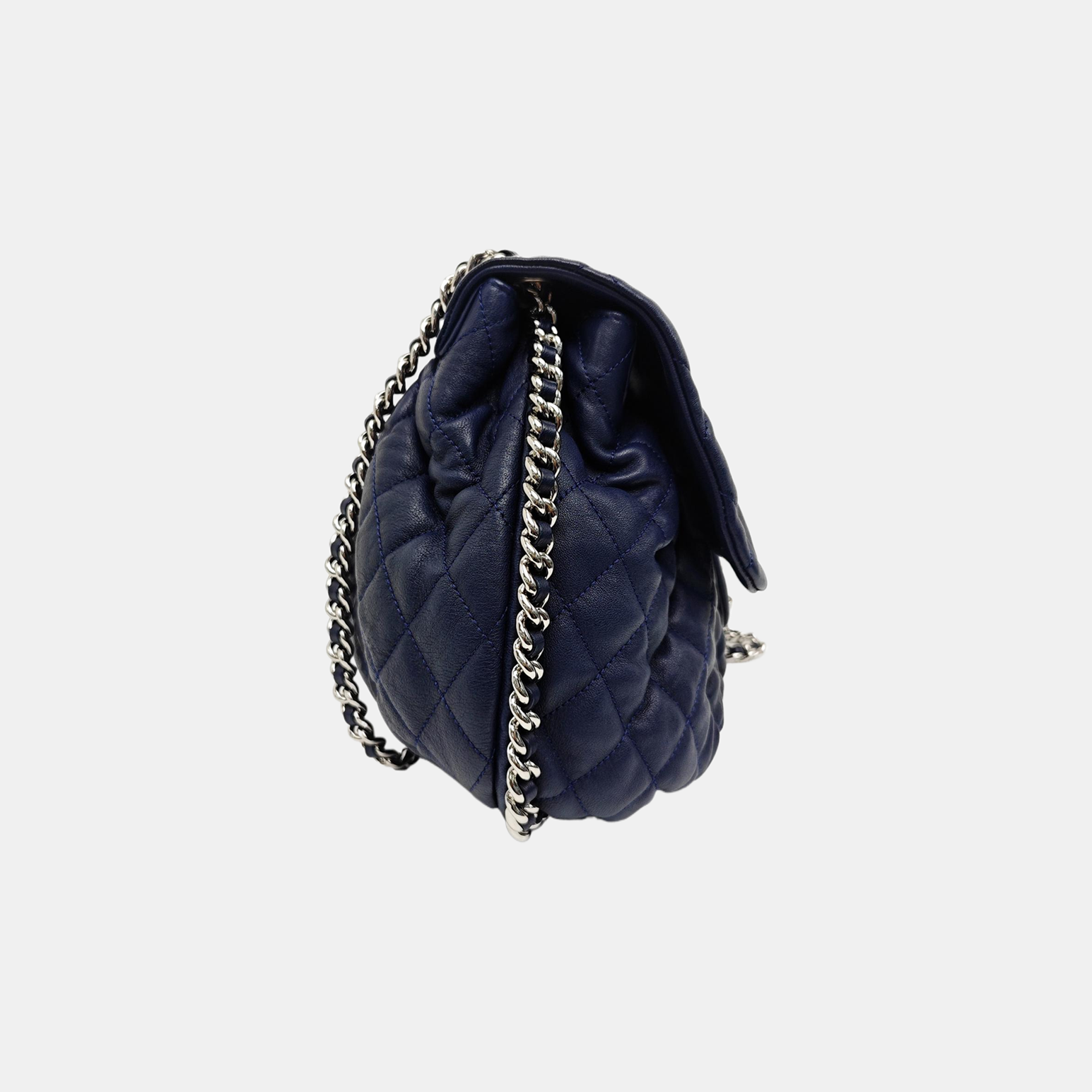 Around Chain Quilted Calfskin Blue
