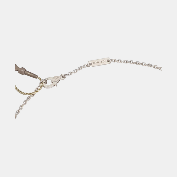 Lotus 18k White Gold Silver Necklace