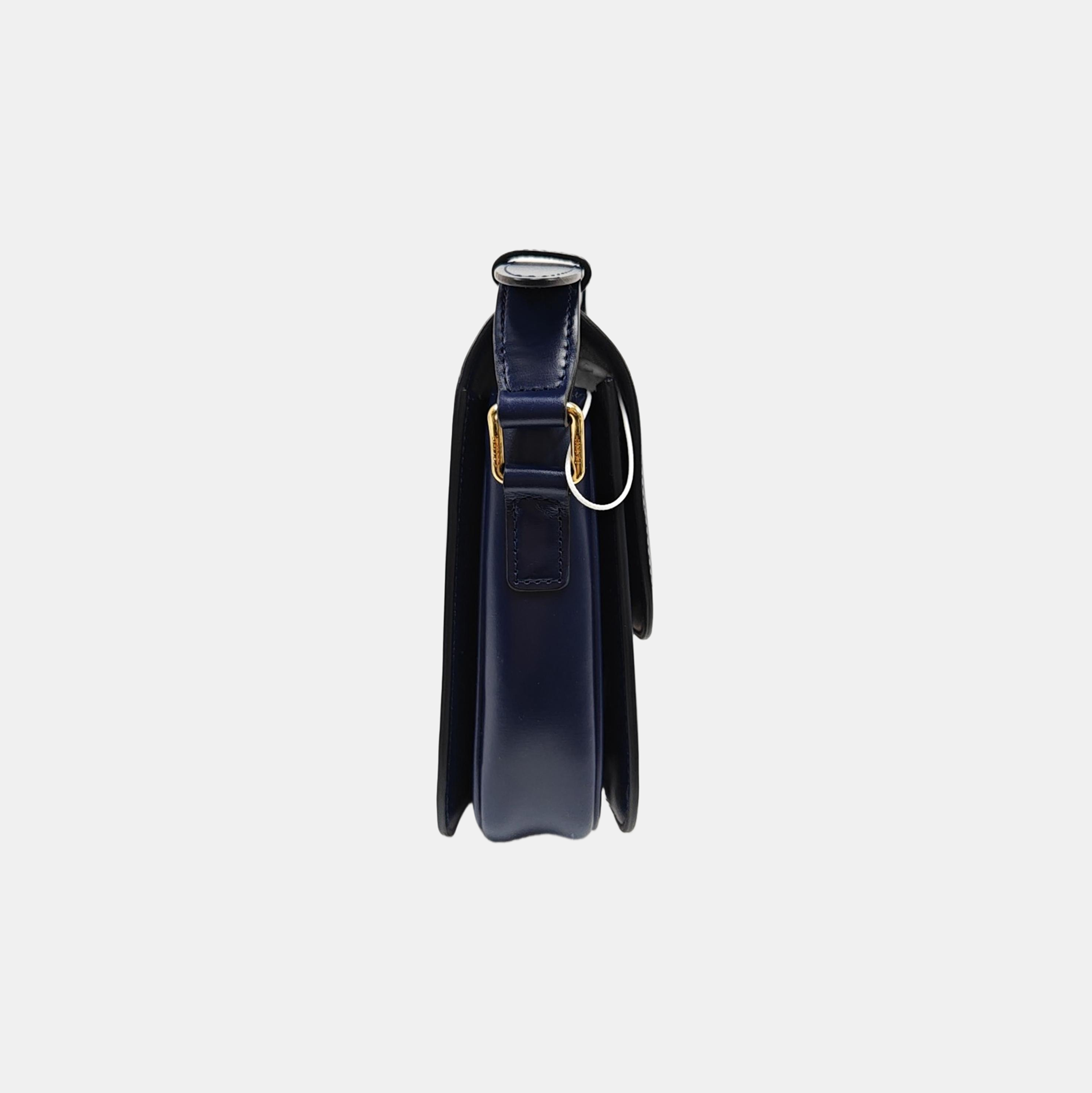 Authenticated pre-owned  TRIOMPHE Medium Calfskin Blue - Crossbody Bag at Looply