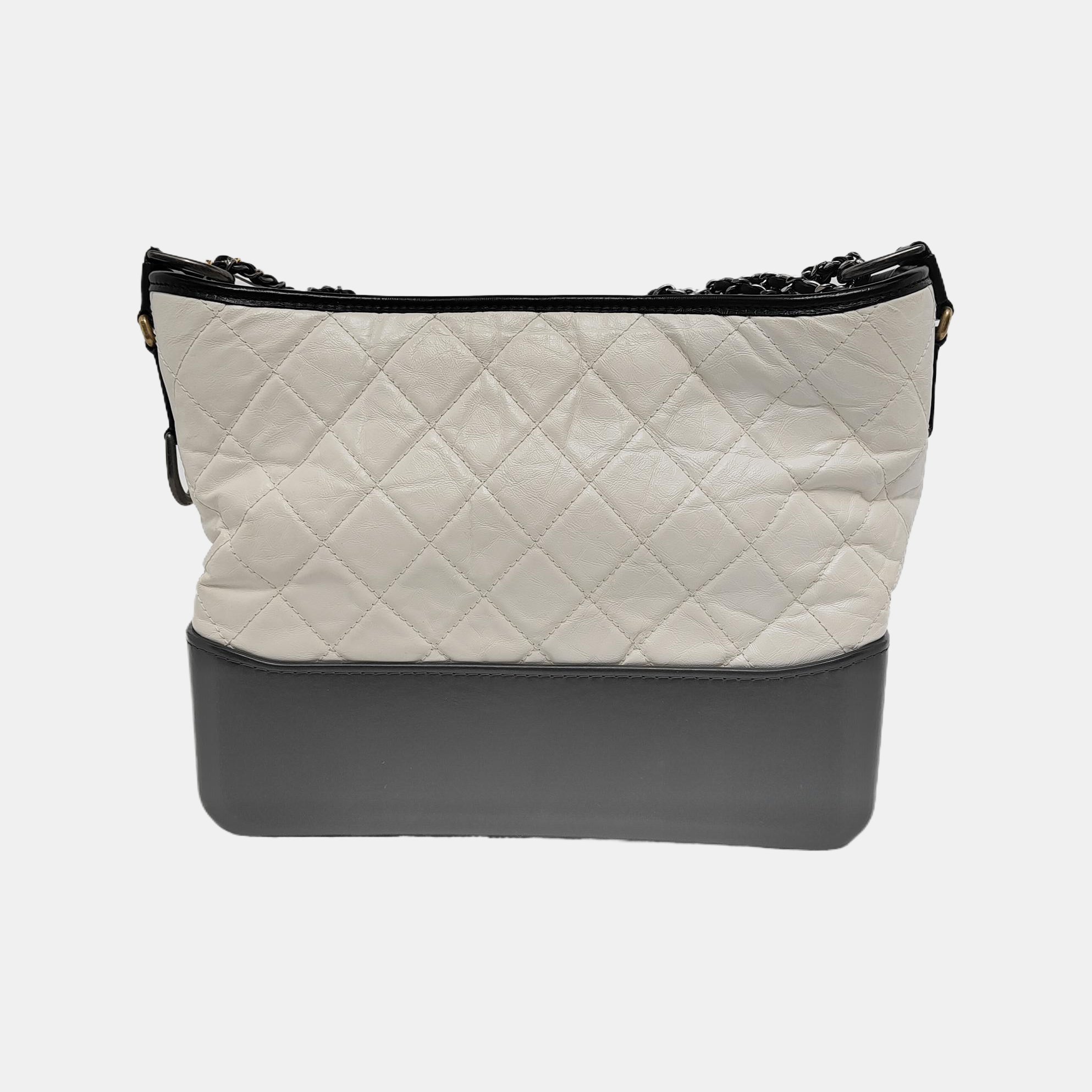 Authenticated pre-owned  GABRIELLE Medium Quilted Calfskin White - Crossbody Bag at Looply
