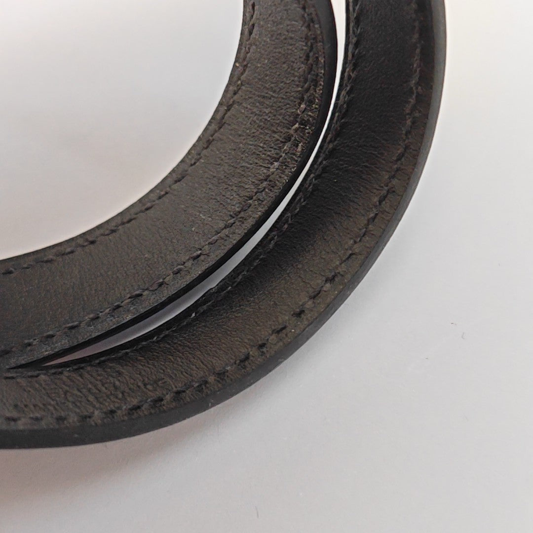 Kelly Metal Black Bangle