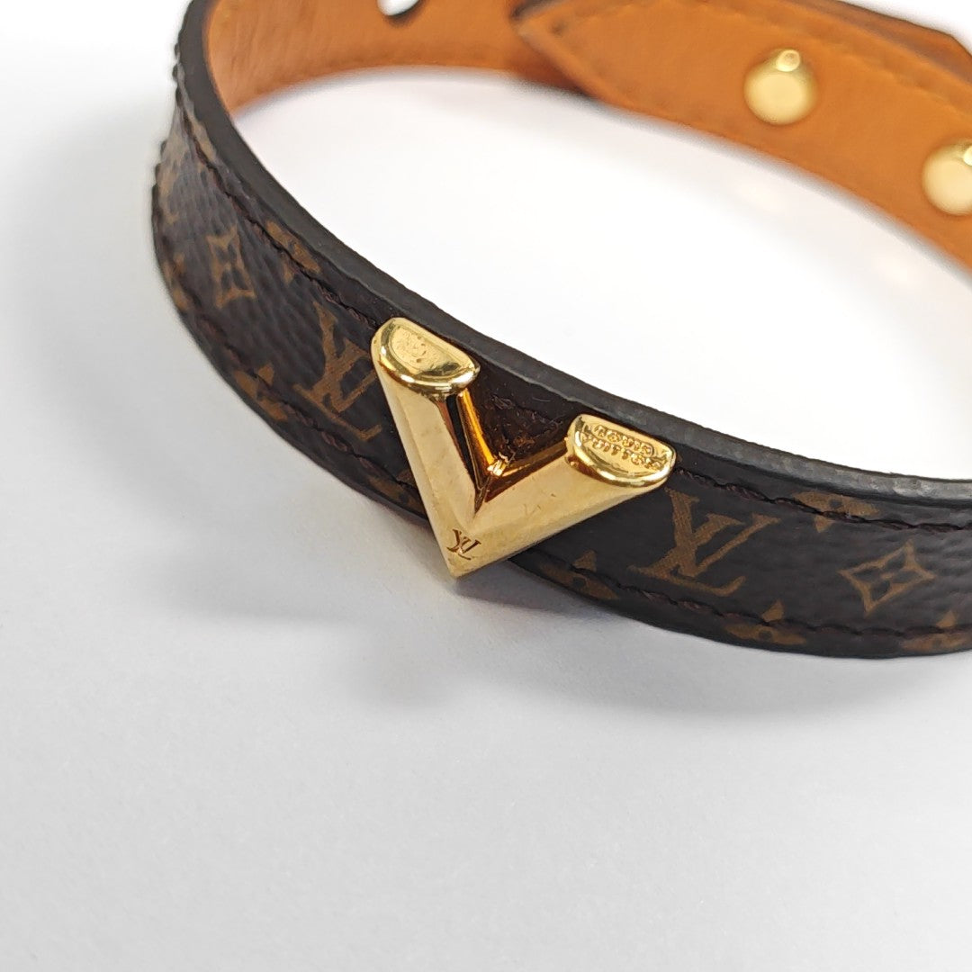 ESSENTIAL V Leather Brown Bangle