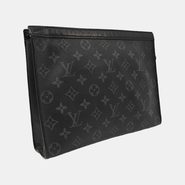 Pochette Voyag MM Monogram Coated Canvas Black