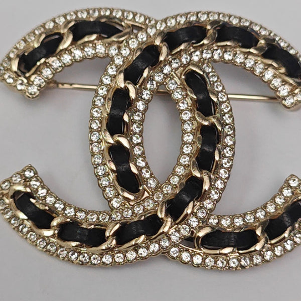 CC Logo Metal Gold Brooch