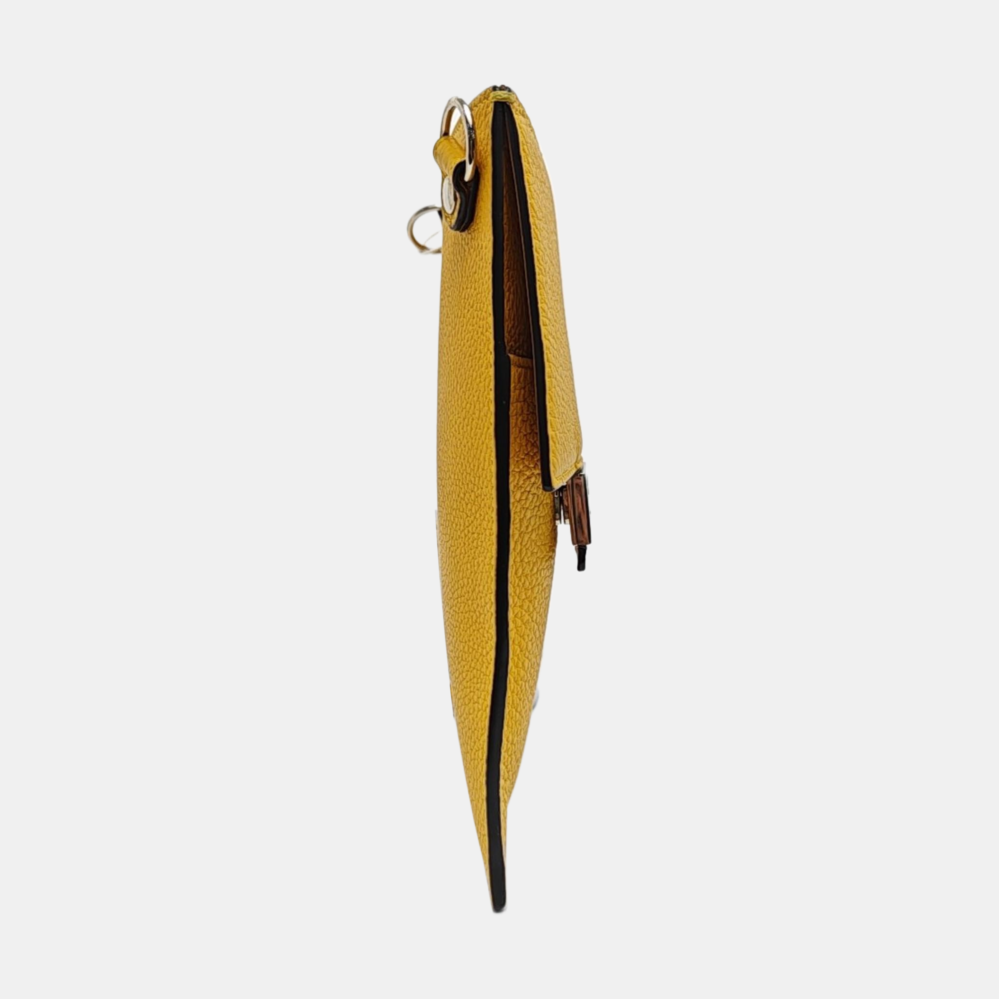 Authenticated pre-owned  Baguette Calfskin Yellow - Shoulder Bag at Looply