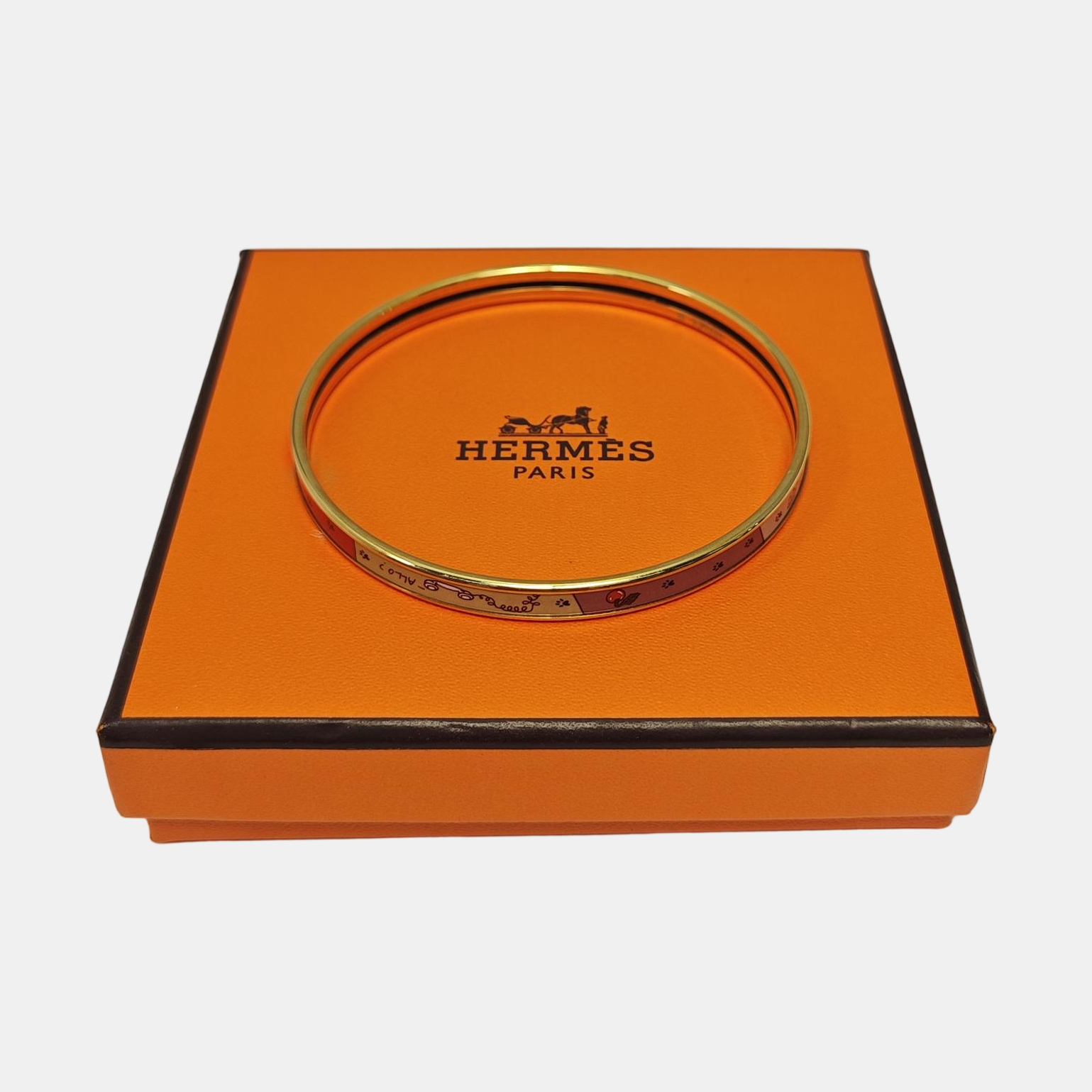 Metal Gold Bangle