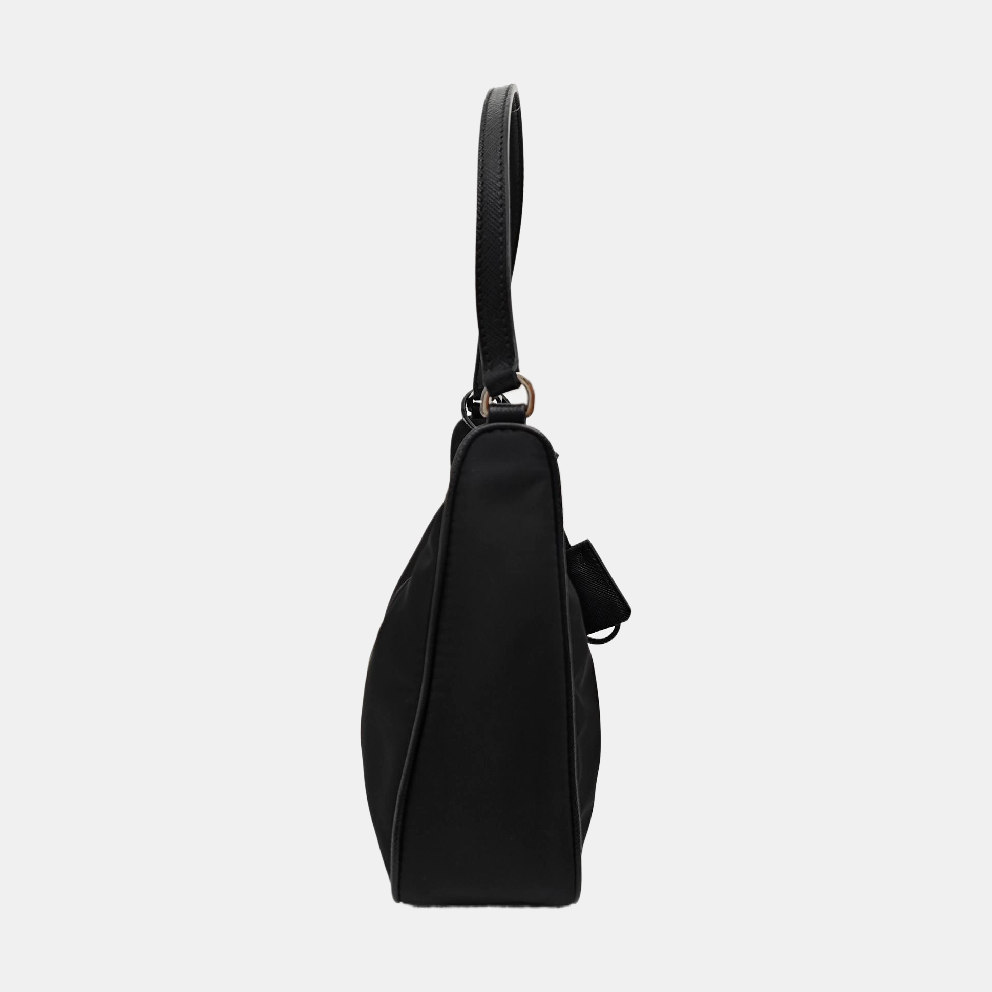 Re-Edition2000 Mini Nylon Black