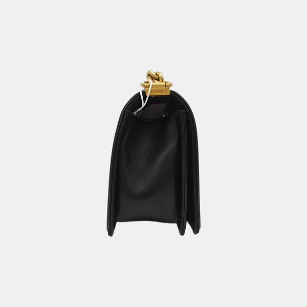 BOY CHANEL Medium Quilted Lambskin Black