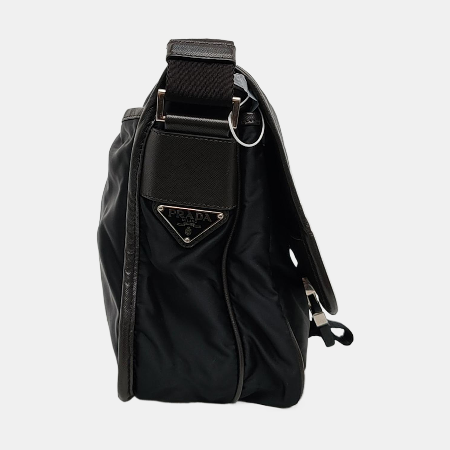 Vela Messenger Bag Nylon Black