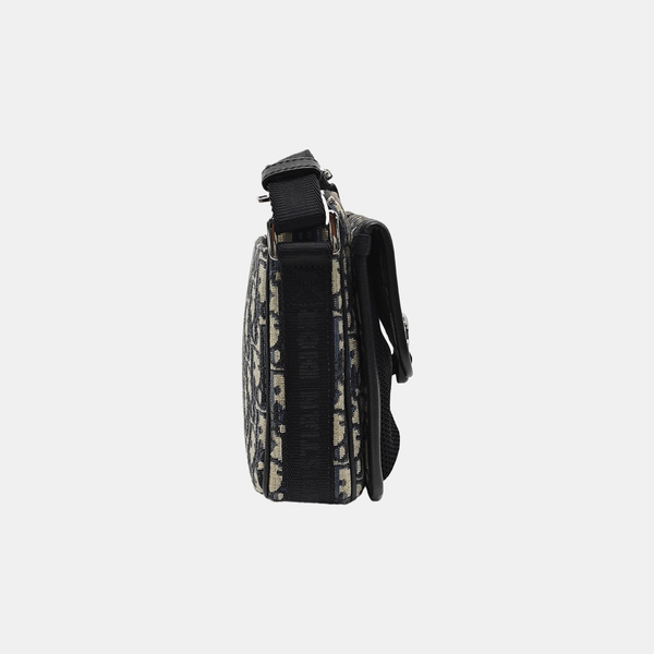 Oblique Canvas Shoulder Bag Black