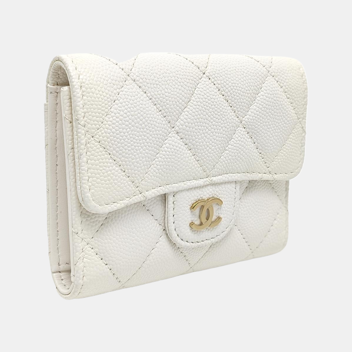 CLASSIC FLAP Quilted Grained Calfskin White Card Holder
