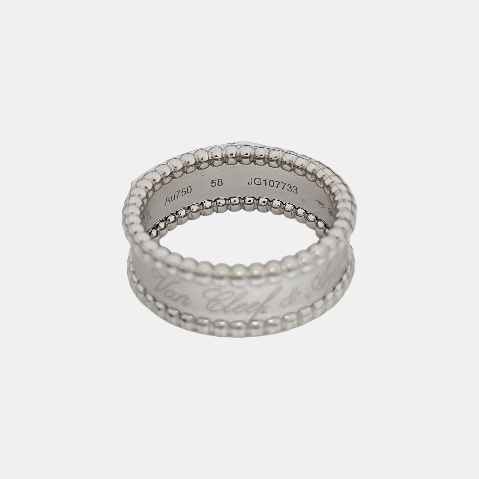 Perlée Signature 18k White Gold Silver Ring EU 58