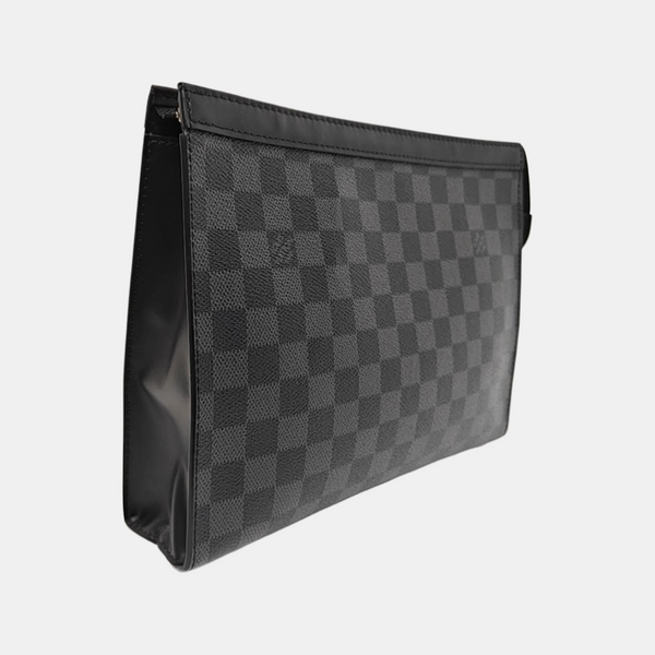 Pochette Voyag MM Damier Graphite Coated Canvas Gray