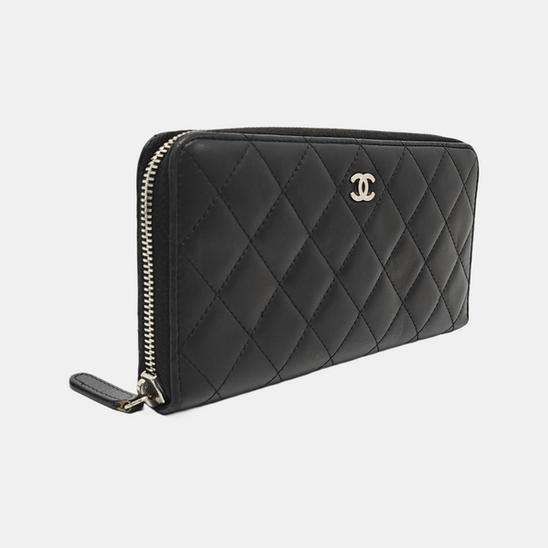 CLASSIC FLAP Mini Quilted Lambskin Black Wallet