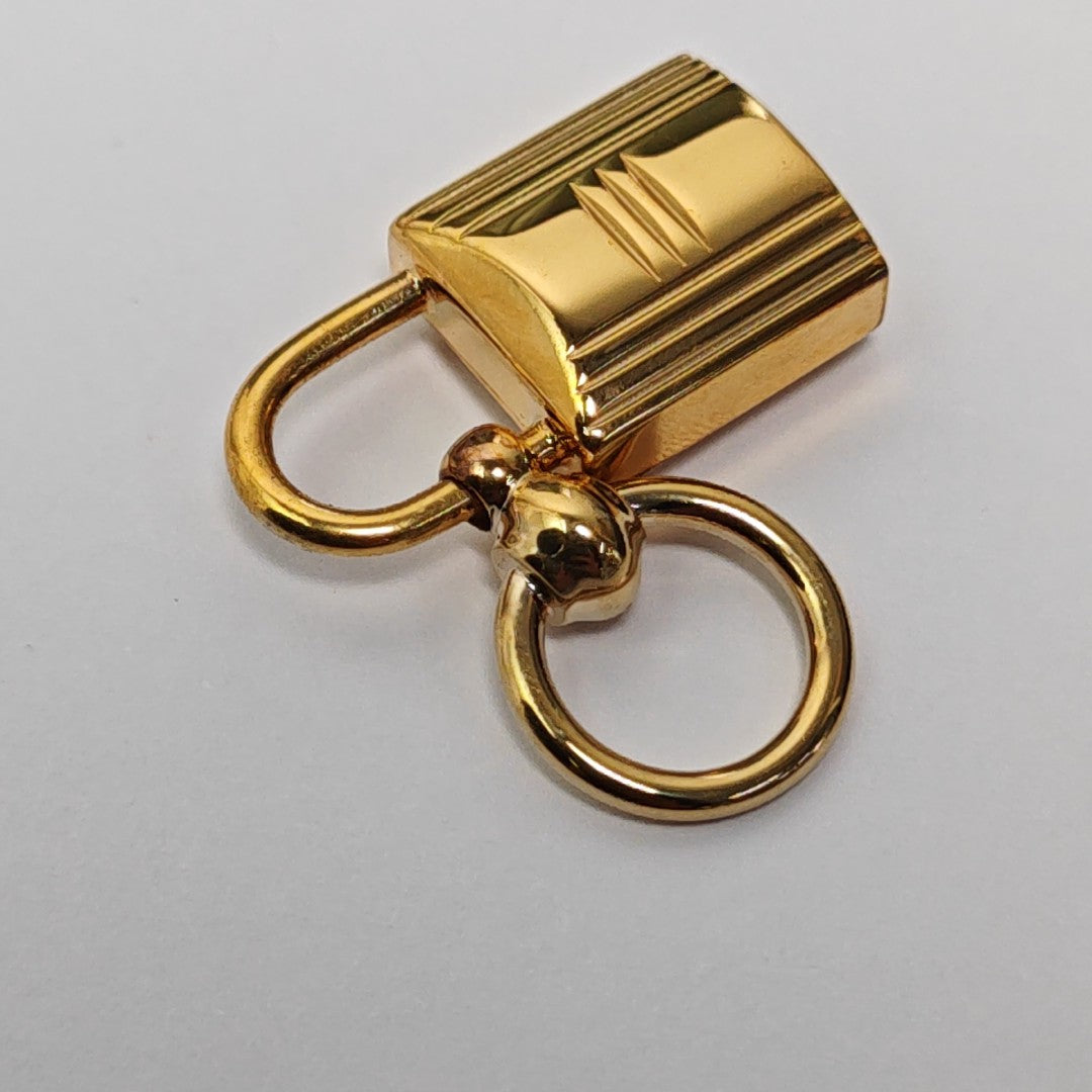 O'kelly Metal Gold Pendant