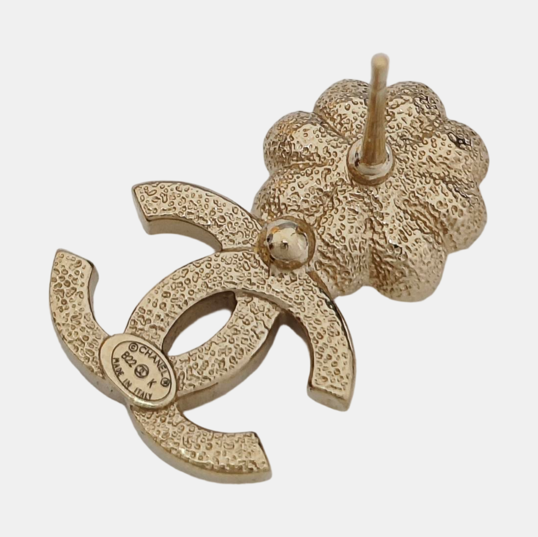 Metal Gold Stud Earrings