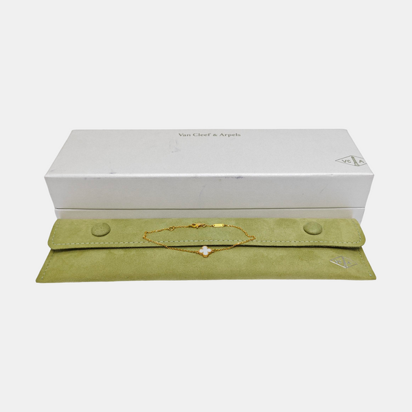 Sweet Alhambra 18k Gold Bracelet