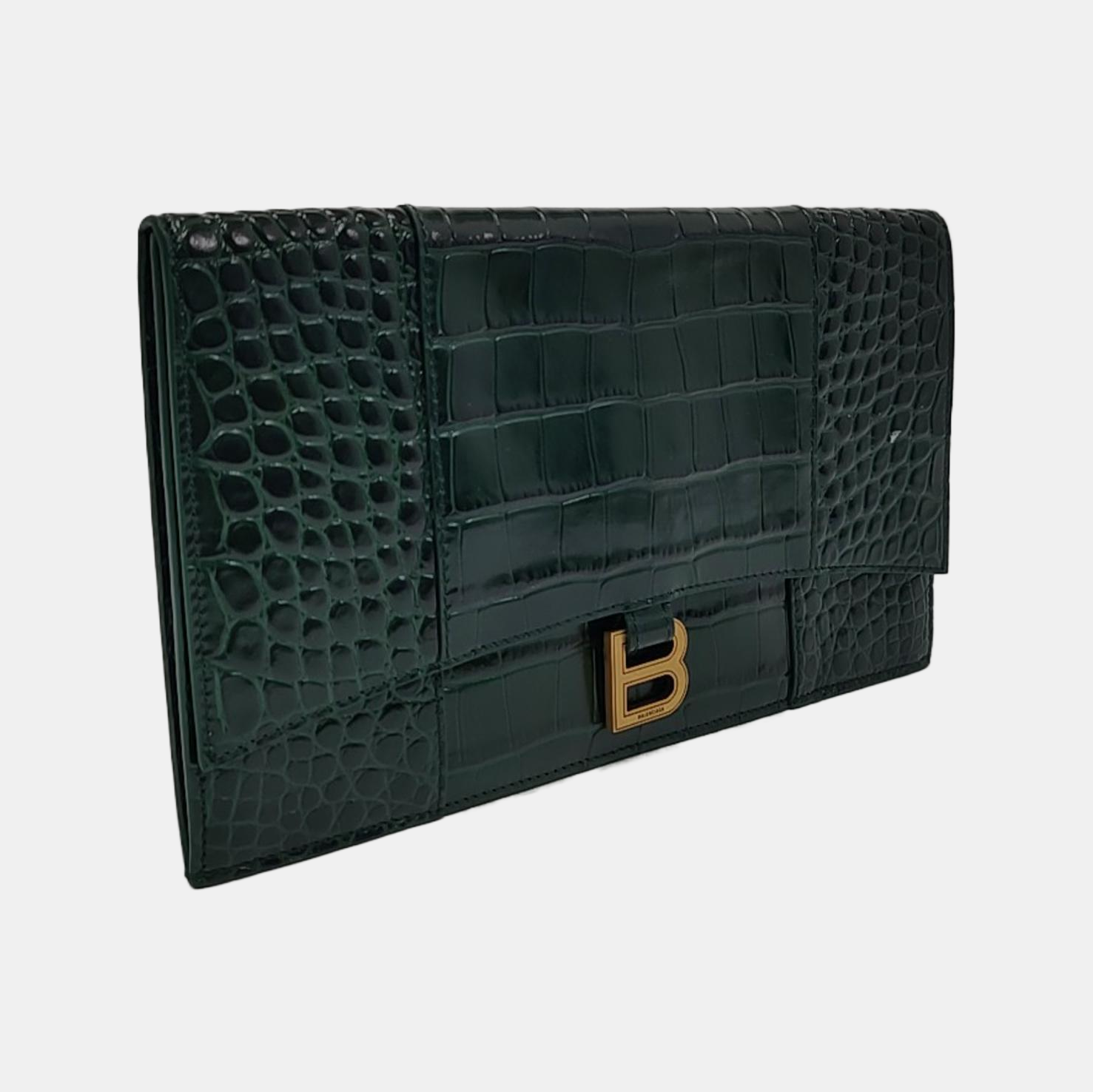 Authenticated pre-owned  Hourglass Calfskin Green - Clutch at Looply